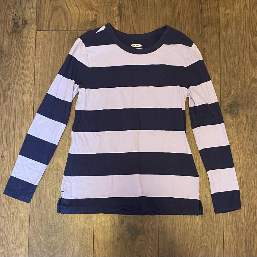 Old Navy navy/lavender long sleeve tee